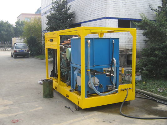 Máy làm sạch nước công nghiệp 630Bar động cơ diesel