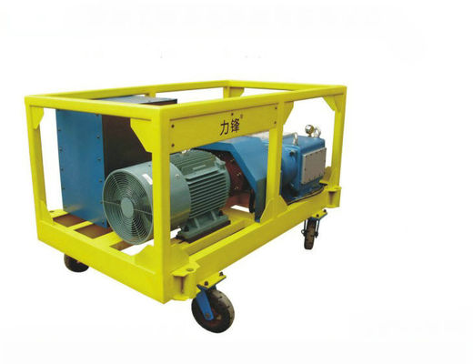 Thiết bị rửa máy bay phản lực công nghiệp 75KW Máy rửa áp lực cao để loại bỏ sơn Loại bỏ rỉ sét