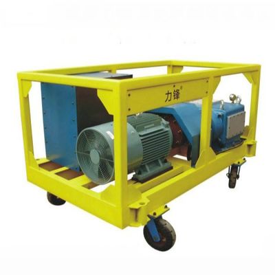 Máy phun nước áp suất cao động cơ Diesel 132kw Hydro Blasters