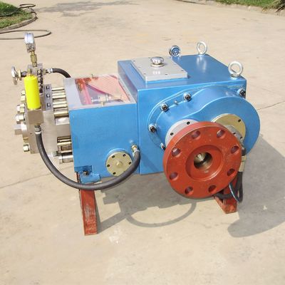 Máy bơm pít tông pittông áp suất cao nằm ngang 550 Bar 90kw Water Blaster