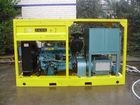 Máy phun cát thủy lực 100L/phút 700bar Máy phun cát thủy lực để loại bỏ vết bẩn trên đường