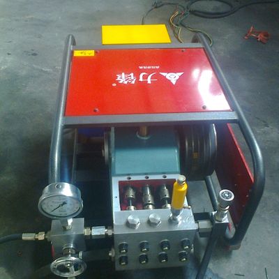 Máy phun rửa áp suất cao công nghiệp 320bar Hydro Blasters để vệ sinh đường ống